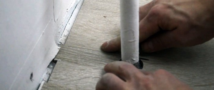How to bypass a pipe with laminate unnoticed
