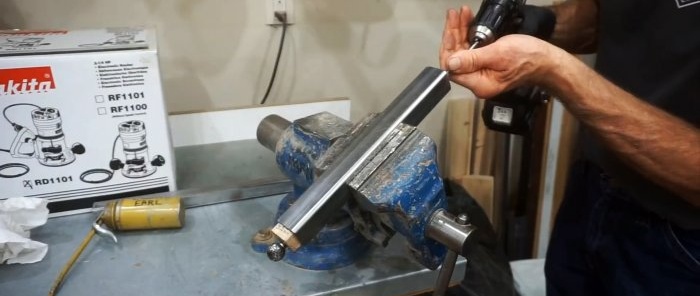 Come realizzare uno strumento per rimuovere rapidamente una giuntura interna in un tubo profilato