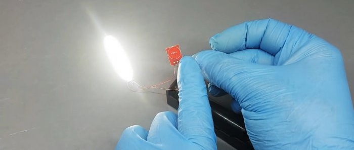 Ako vyrobiť dotykovú lampu do dielne z PVC rúrky