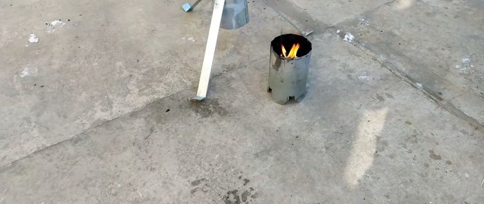 Проста печка, която се тества за оранжерия или палатка