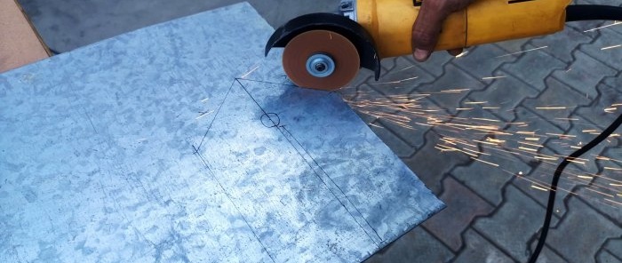 How to make a simple garden auger from a sheet of steel