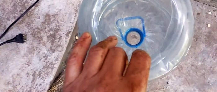 Cara mengepam air dengan pam tenggelam dari mana-mana parit tanpa tersumbat