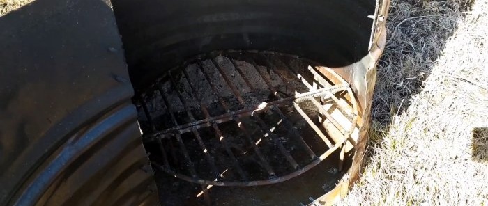 Dapur api yang menjimatkan untuk rumah hijau yang diperbuat daripada tong