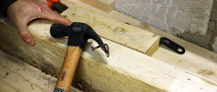 Sådan sikrer du et håndtag uden en kile og andre hemmeligheder ved en hammer