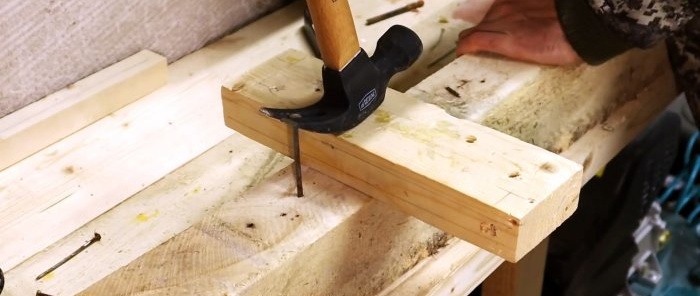Com assegurar un mànec sense falca i altres secrets d'un martell