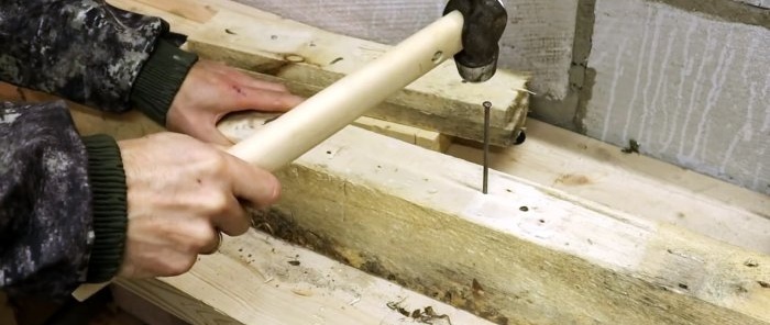 Comment sécuriser un manche sans coin et autres secrets d'un marteau
