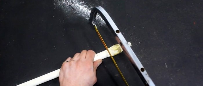Cómo hacer una plantilla para hacer tubos de madera con un agujero de longitud completa