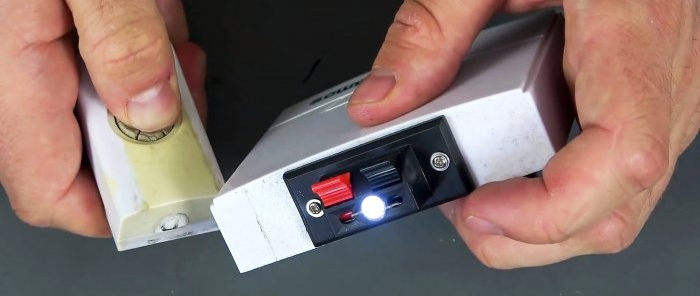 Comment fabriquer une console de télécommande à partir d'une vieille cloche radio