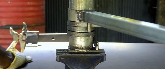 Paano gumawa ng manu-manong ring bending machine mula sa pipe at profile