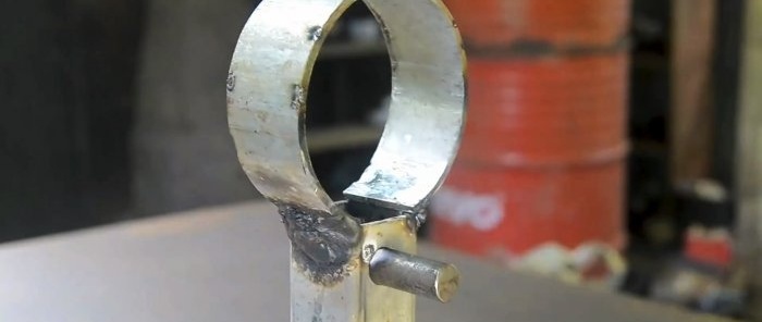 Cómo hacer una máquina dobladora de anillos manual a partir de un tubo y un perfil.