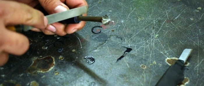 How to cast epoxy handles for hand tools
