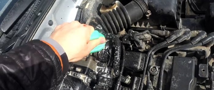 How to wash your engine safely and efficiently with your own hands