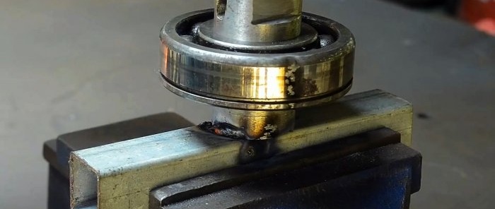Como fazer uma máquina para fazer correntes baseada em um rolamento grande
