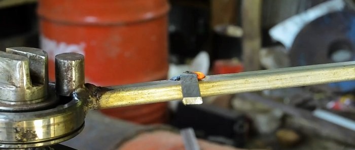 Cum să faci o mașină de fabricat lanț bazată pe un rulment mare