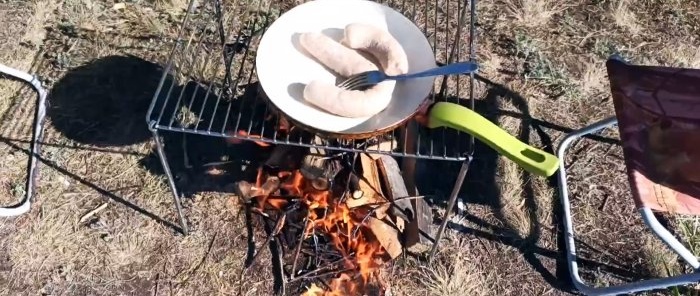 Hoe maak je een lichte grill van een oude koelkastgrill?