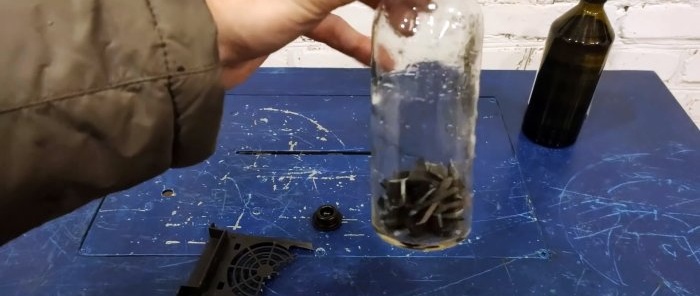 Cómo hacer plástico líquido y 4 opciones para usarlo en la vida cotidiana