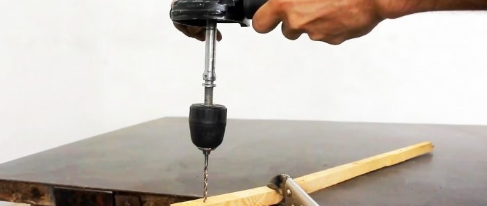 Ako vyrobiť ručnú vŕtačku z prevodovky rozbitej brúsky