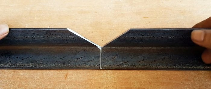 Cómo hacer un ángulo recto desde una esquina sin soldar