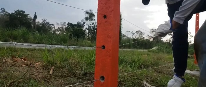 Hoe pijlers van gewapend beton te maken en doorschijnende hekwerken te installeren