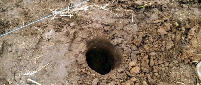 Comment réaliser des piliers en béton armé et installer une clôture de chantier translucide