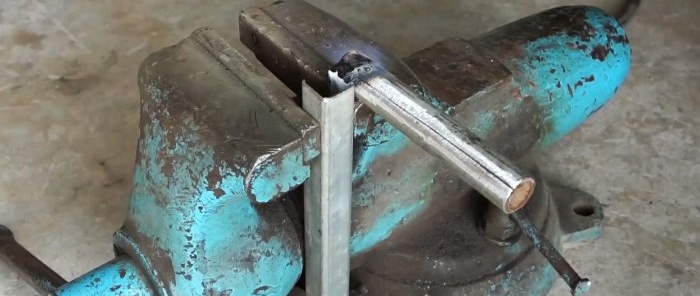 DIY verstellbare Gehrungslade mit Metallsäge