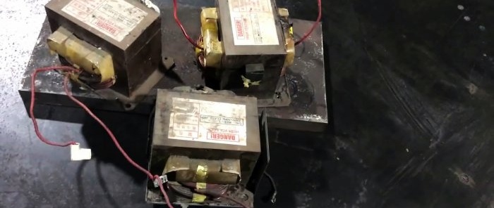 Magnetic plate mula sa mga transformer ng microwave