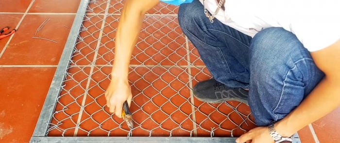 Како направити ограду од ланчане мреже без заваривања