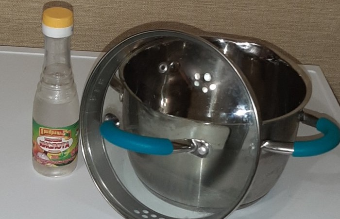 Tre måter å bli kvitt den ubehagelige lukten fra oppvaskmaskinens søppelbøtte
