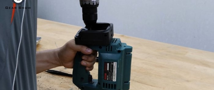 How to convert a corded jigsaw into a cordless one