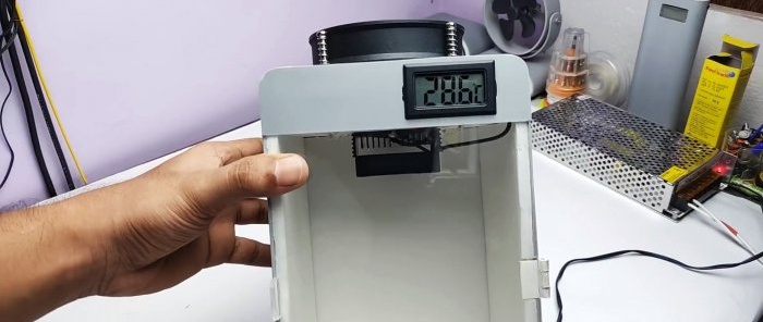 Hogyan készítsünk 12 V-os mini hűtőszekrényt saját kezűleg