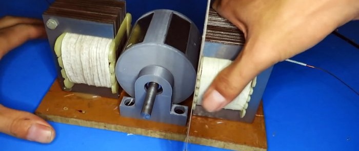 How to make a 220 V generator from transformers