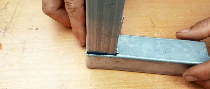 Kako spojiti profilne cijevi u 3 kuta pod 90 stupnjeva bez zavarivanja