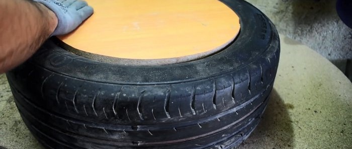 Jak vyrobit venkovní houpačku ze staré pneumatiky a potěšit děti