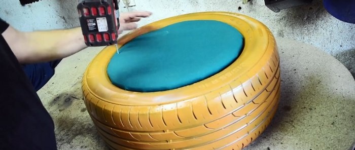 Comment fabriquer une balançoire extérieure avec un vieux pneu et ravir les enfants