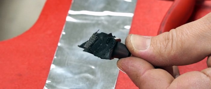 Come riparare un supporto in plastica