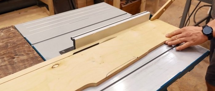 Wie man aus Sperrholzresten einen Klappstuhl herstellt