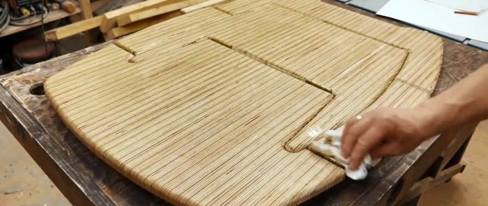 Cómo hacer una silla plegable con trozos de madera contrachapada