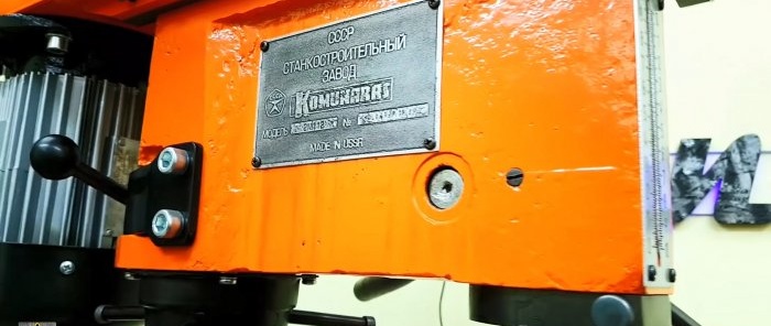 Comment créer des plaques signalétiques pour une machine de manière simple