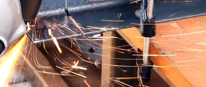 How to carefully and quickly weld a corner at a right angle