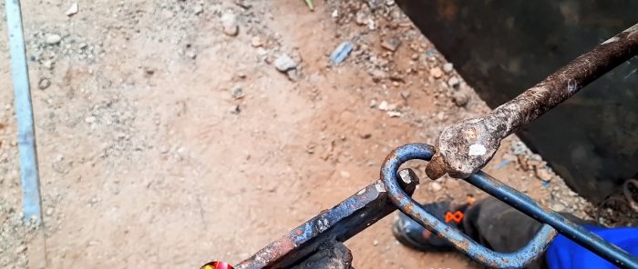 How to make simple metal gate latches from scrap materials