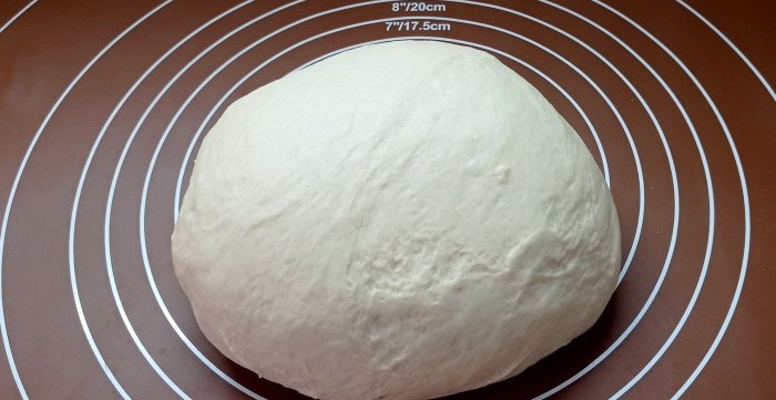 Belyashi Minute sur pâte à choux à la levure
