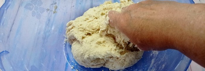 Belyashi Minuto sa yeast choux pastry