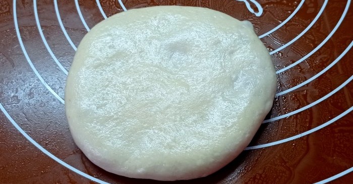 Belyashi Minute sur pâte à choux à la levure