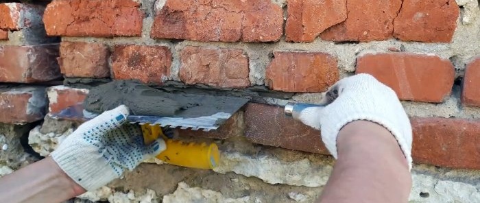 Ett billigt sätt att reparera en sprucken vägg samtidigt som du stärker grunden