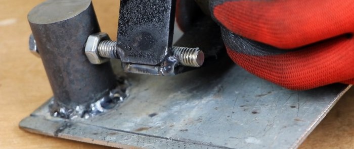 Cara membuat gergaji bulat manual dan mesin pemotong silang 2 dalam 1 dari pengisar sudut