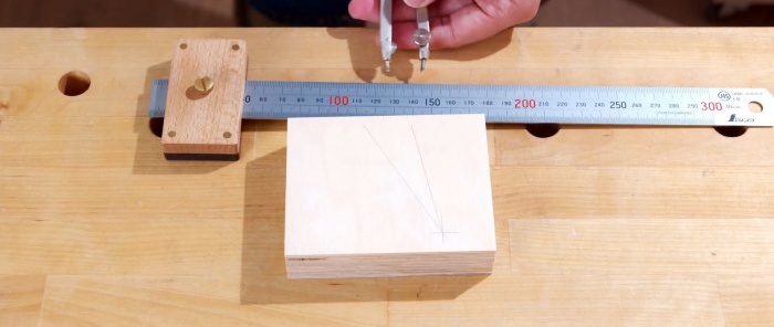 Hogyan készítsünk fúrók kétszögű élezésére szolgáló eszközt maradék rétegelt lemezből