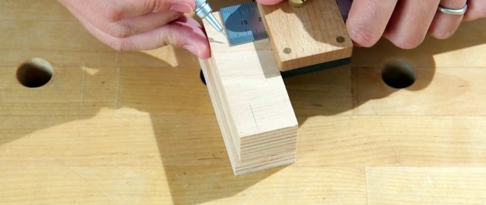 วิธีทำอุปกรณ์สำหรับลับสว่านสองมุมจากไม้อัดที่เหลือ