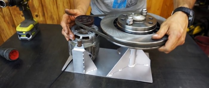 איך להרכיב מכונה לטחינת דיסקי בלמים ממנוע של מכונת כביסה בבית
