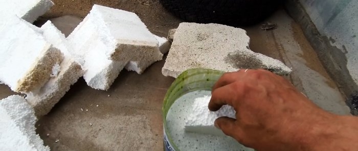 כיצד להכין צבע זול עמיד למים ועמיד בפני שחיקה לבטון, לבנים או עץ