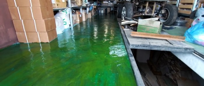 Comment fabriquer une peinture imperméable et résistante à l'usure bon marché pour le béton, la brique ou le bois